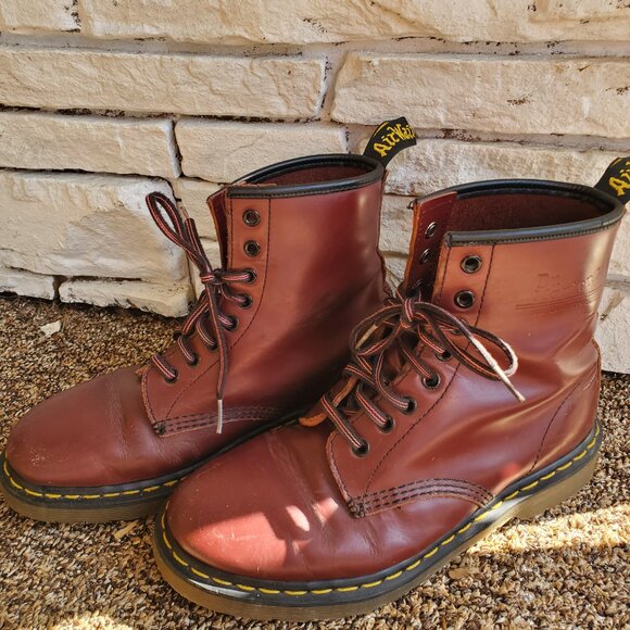 Burgundy/ Brown Dr. Marten Airwair Boots - Picture 4 of 6